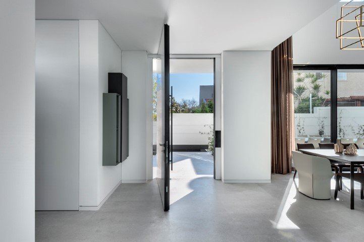 Private house קמחי דורי - עיצוב תאורת פתח הבית